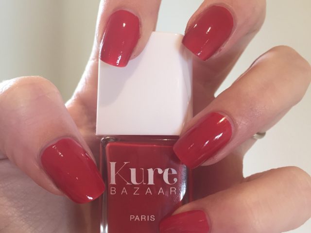 https://www.focus-on.gr/wp-content/uploads/2020/04/kure-bazaar-spring-2015-nails-swatch-afrika-640x480.jpg