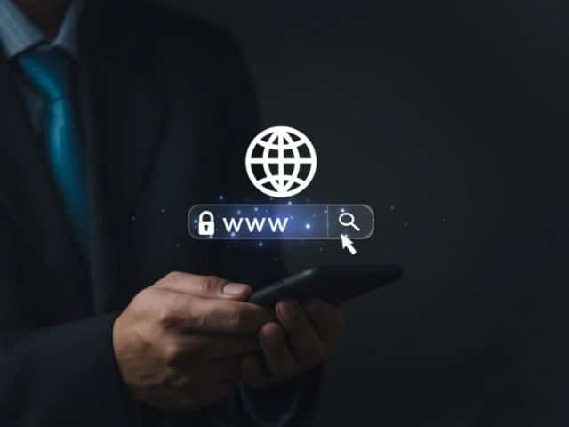 https://www.focus-on.gr/wp-content/uploads/2025/02/domain-hosting-640x480.jpg